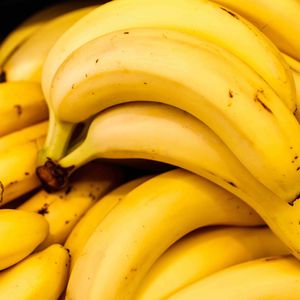Plátano (banana) fresco