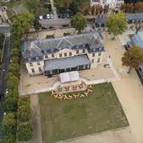 Château La Verrière vineyard 2.jpg