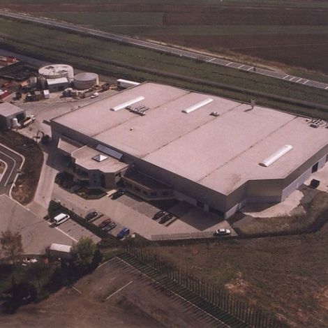 02-2.jpg