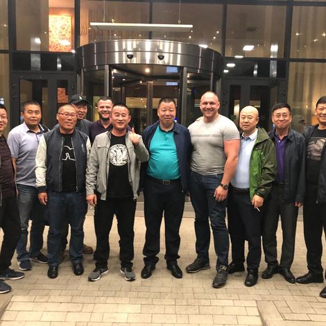 Meeting with Chinese partners!