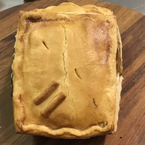 Bannerdale-Traditional-Steak-Pie.jpeg.webp