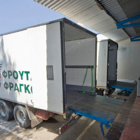 MILINIS, B. & D., EO SAN FRUITS - Logistics