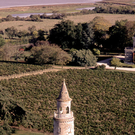 Chateau La Tour de By