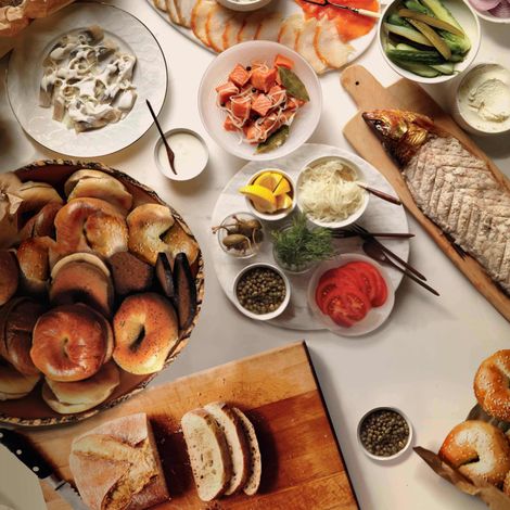 RUSS & DAUGHTERS