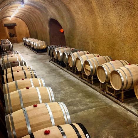 Vine Cliff Winery_Wine_Barrels