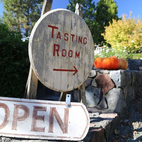 Laura Michael Wines_Wine_Vineyards