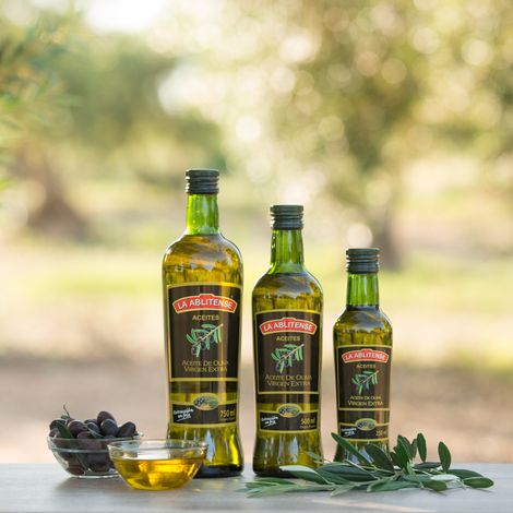 Extra virgin olive oil in glass