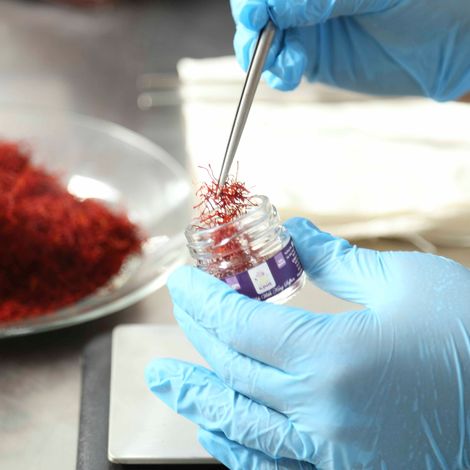 King Saffron Ltd - Packaging Process