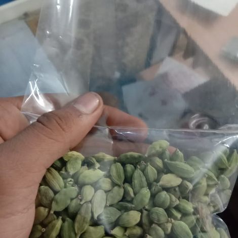 Green Cardamom 7 mm