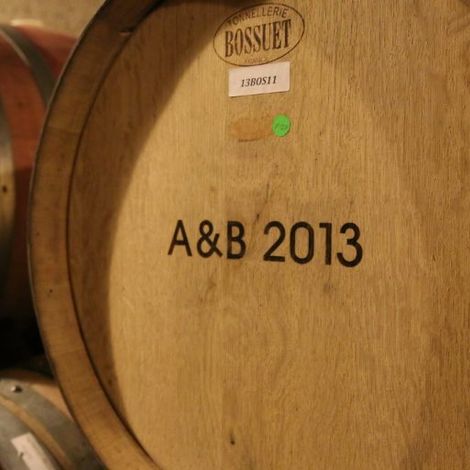Wine barrel