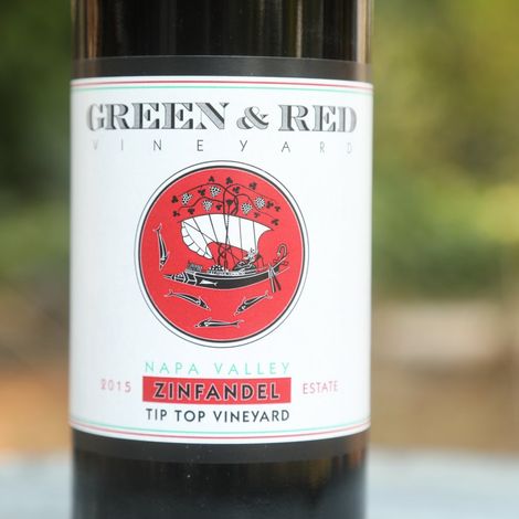 Green & Red Vineyard