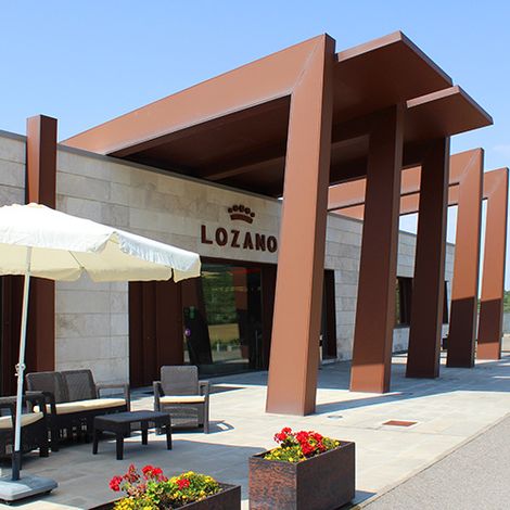 bodega-rioja-bodegas-lozano-fachada.jpg