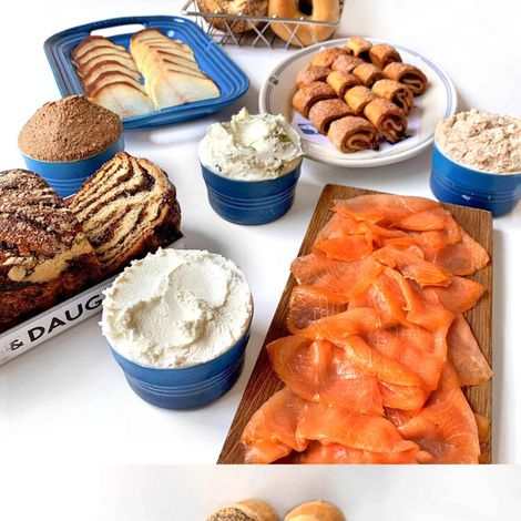 RUSS & DAUGHTERS