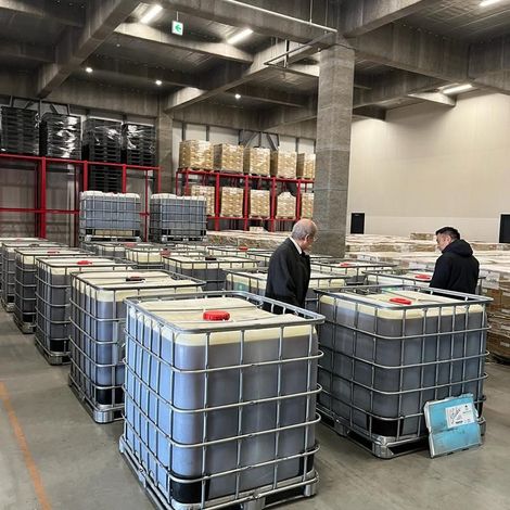 Importing safflower oil in Japan. 2024