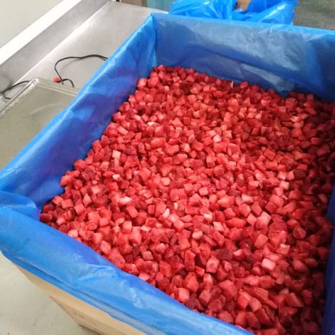IQF STRAWBERRY - DICES