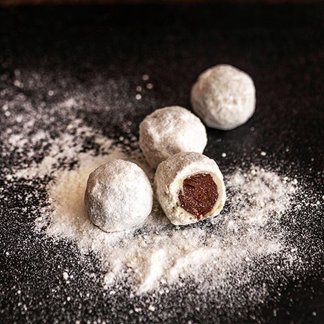 CHOCOLATE TRUFFLES