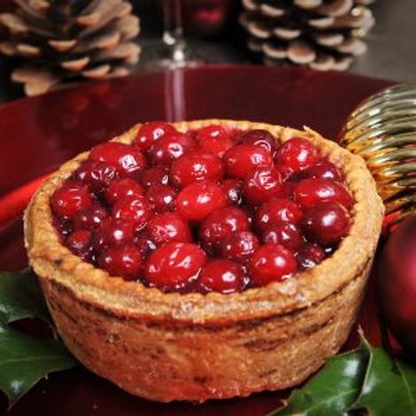 1-Cranberry-Topped-Pork-Pie-420g-440x300.jpg