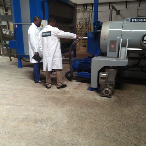 Facility for processing products