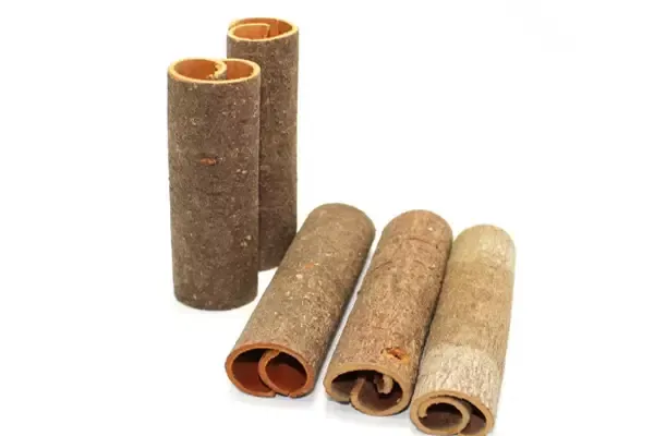 Cinnamon from China supplied by Wuzhou Hengsheng Trading Co., Ltd - Sticks (=Quills) Cinnamon