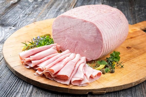 Ham from 독일 supplied by Ilmenauer Wurstwaren GmbH & Co - Cooked 햄