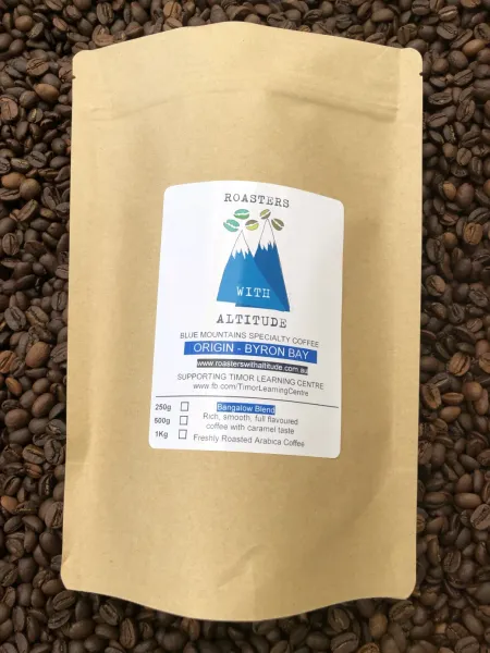 Bangalow Blend from 호주 supplied by Roasters With Altitude - Dark Brown 생원두