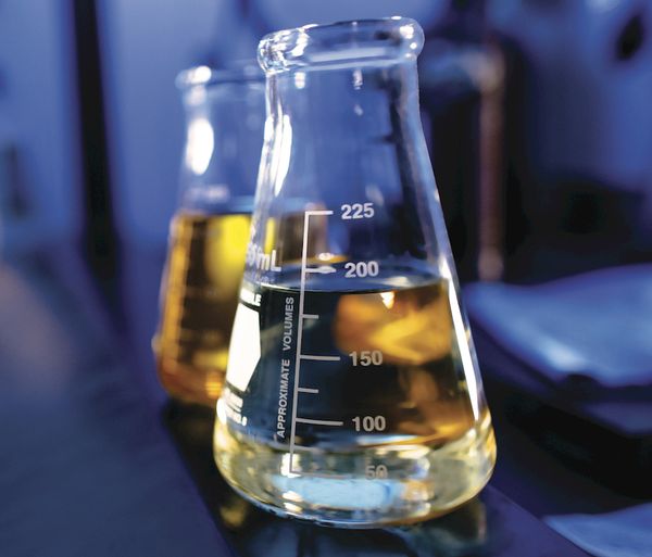 crude soybean oil from United States supplied by Ag Processing Inc. - Yellow Refined Soybean Oil