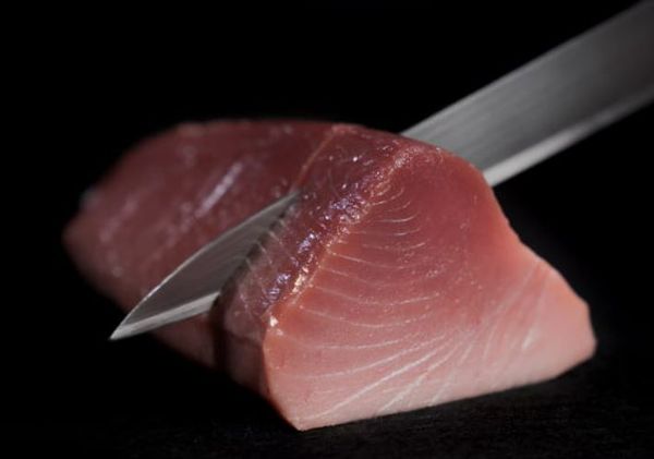 Tuna from Australia supplied by Dinko Tuna Farmers - Boneless (=Without Bone=Deboned) Tuna