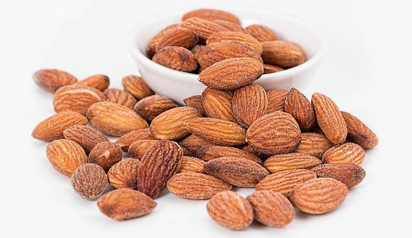 Almonds from Argentina supplied by Mediador S.R.L. - Fresh Raw Almond