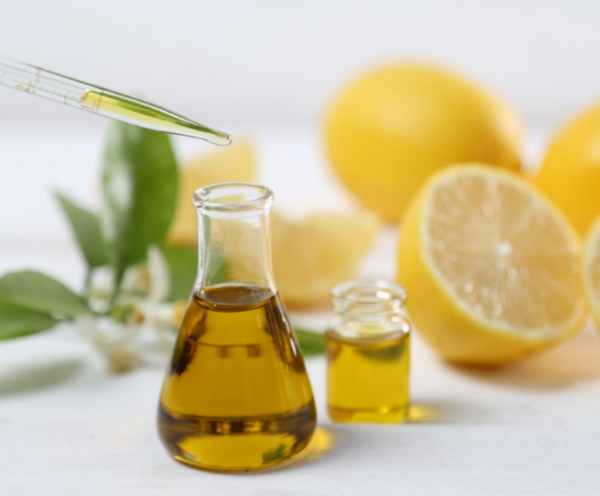 Lemon Oil from 아르헨티나 supplied by Argenti Lemon S.A. - Conventional 레몬 오일