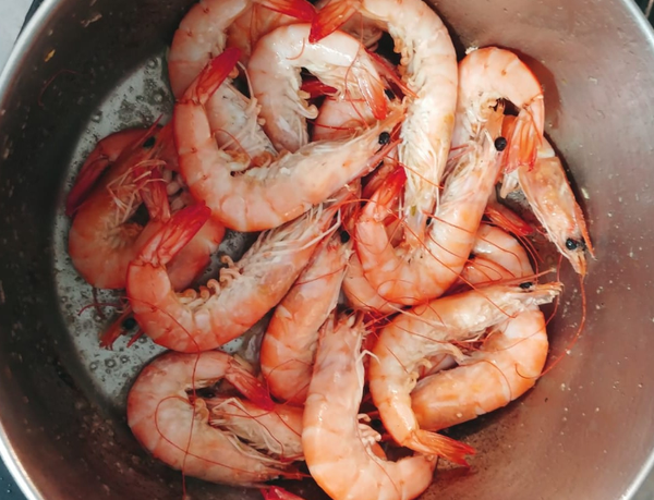Fresh Shrimp from 캐나다 supplied by GOOD4Ushrimp - Whole 냉동 새우