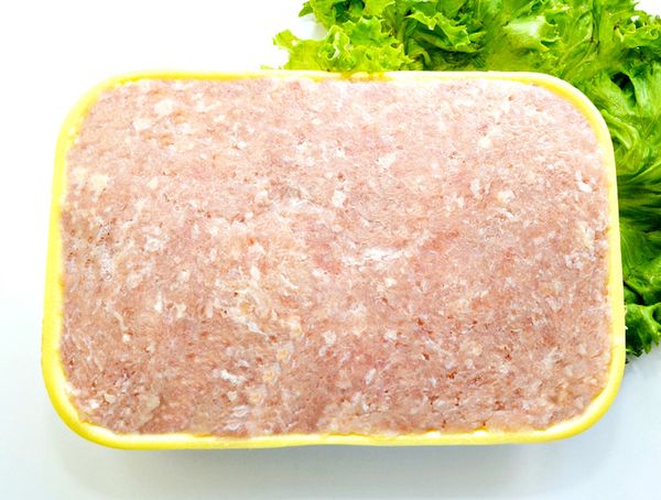 Chicken from 러시아 supplied by LLC TD Poultry Farm Novorossiysk - Ground 냉동 미절단 닭고기