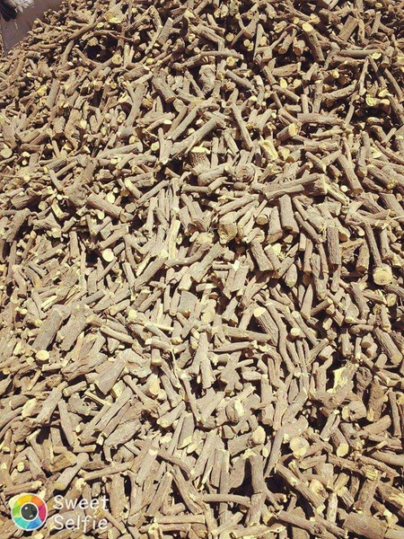 Liquorice root from 아프가니스탄 supplied by Nasimnajwa Ltd - Medium Quality 감초
