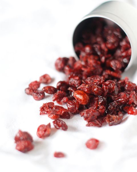 Dried Cranberries from 미국 supplied by Weaver Nut Sweets & Snacks - Dried 건조 크랜베리