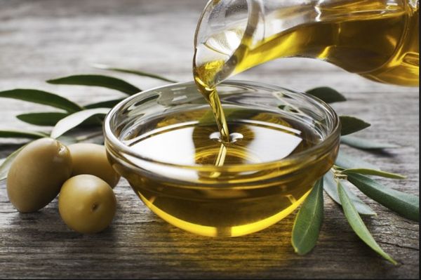 Extra Virgin Olive Oil from 미국 supplied by Coltura Foods - Yellow 올리브유