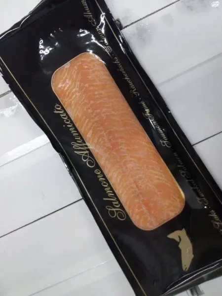 Smoked Salmon from 포르투갈 supplied by Friguarda - Produtos Congelados, Lda - Smoked 연어