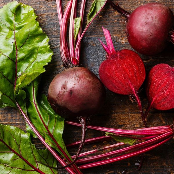 Fresh Beetroot from 캐나다 supplied by Freshpoint Canada - Red Beets - Formanova (=Cylindra) 신선 비트
