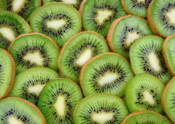 Kiwi from 스페인 supplied by Guzman Gastronomia SL - Green 신선 키위