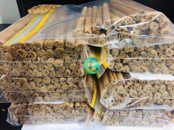Ceylon Cinnamon from Sri Lanka supplied by Ganam Distributors (Pvt) Ltd. - Dried Cinnamon