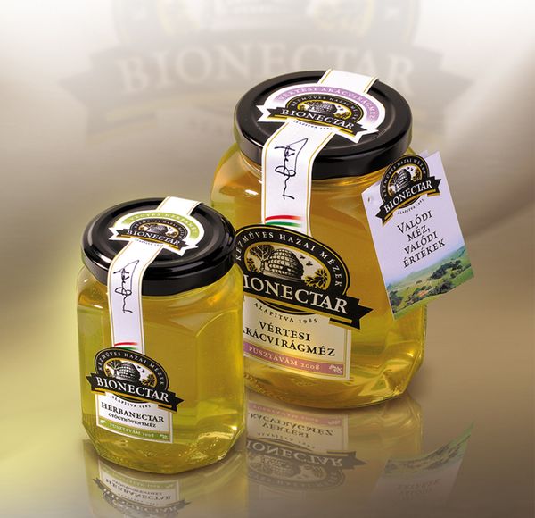 Honey from 헝가리 supplied by Bionectar Ltd. - Rape (=Canola=Rapeseed) 꿀
