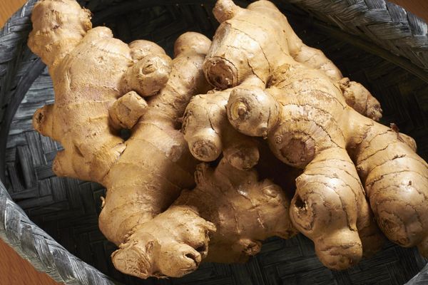 Whole Ginger from 미국 supplied by W R Hackett Inc - Washed 통생강
