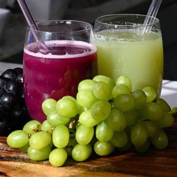 Grape Juice from 튀르키예 supplied by Semas Gida - Black 포도주스