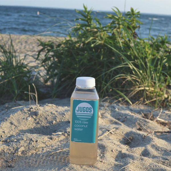Coconut Water from 미국 supplied by Jugos - Fresh 코코넛워터