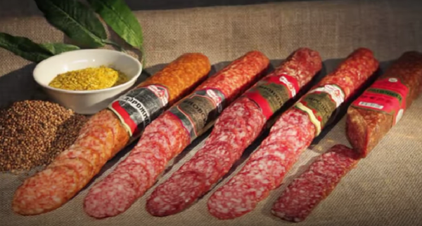 Smoked Sausage from 벨라루스 supplied by ZHLOBIN MEAT PACKING PLANT AFIC JSC - Smoked 소시지