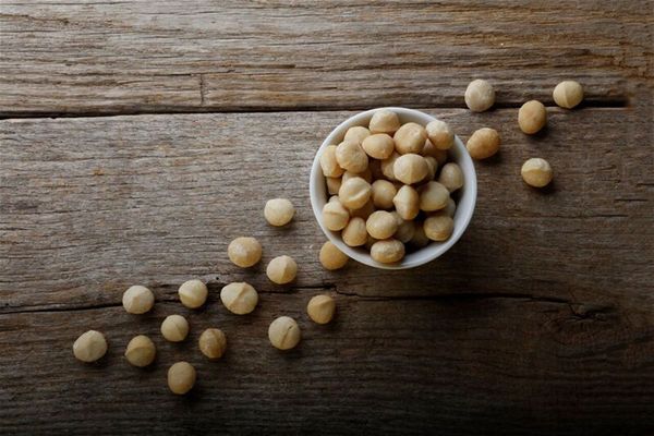 Macadamias from United States supplied by Kanan Enterprises, Inc., Dba King Nut Company - Whole Kernel Macadamia Kernel