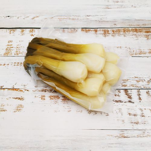 Spring Onion from 스페인 supplied by VeHorTu - Green 신선 봄양파