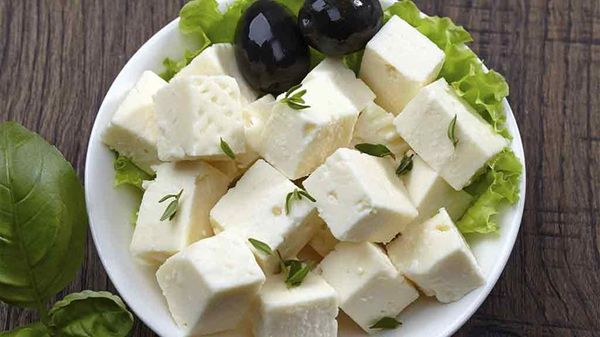 Feta from 남아프리카공화국 supplied by B&B Wholesalers - Cube 페타 치즈