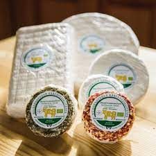 Mozzarella Cheese from Germany supplied by Biokäserei Wohlfahrt - Natural Rind Mozzarella Cheese