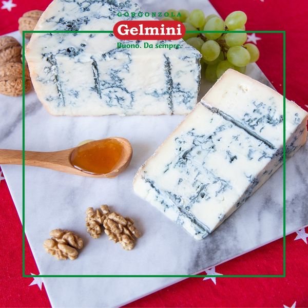 Gorgonzola Cheese from 이탈리아 supplied by GELMINI CARLO S.R.L. - Spicy 고르곤졸라 치즈