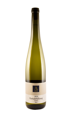 Gutsabfüllung trocken from 독일 supplied by Weingut Arns - 화이트 와인