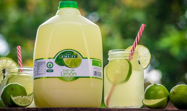 Lemon Juice from 코스타리카 supplied by Productos Ved S.A. - Plastic Bottle 레몬 주스